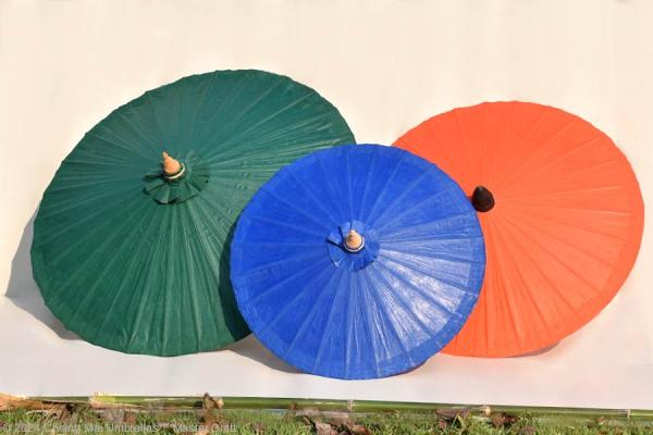 Chiang Mai Classic Bamboo Umbrellas size comparison